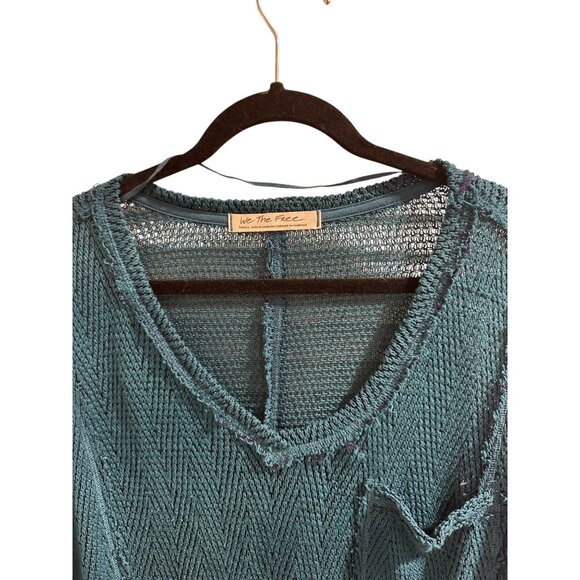 ✌️ 2/$40 ✌️ We The Free Womens Teal Chevron Knit V-Neck Sweater Top Size S - Picture 2 of 8